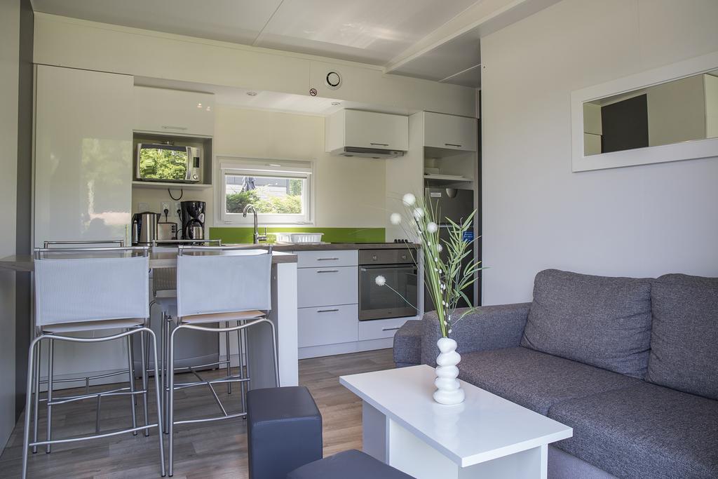 Camping Les Chèvrefeuilles Royan Extérieur photo