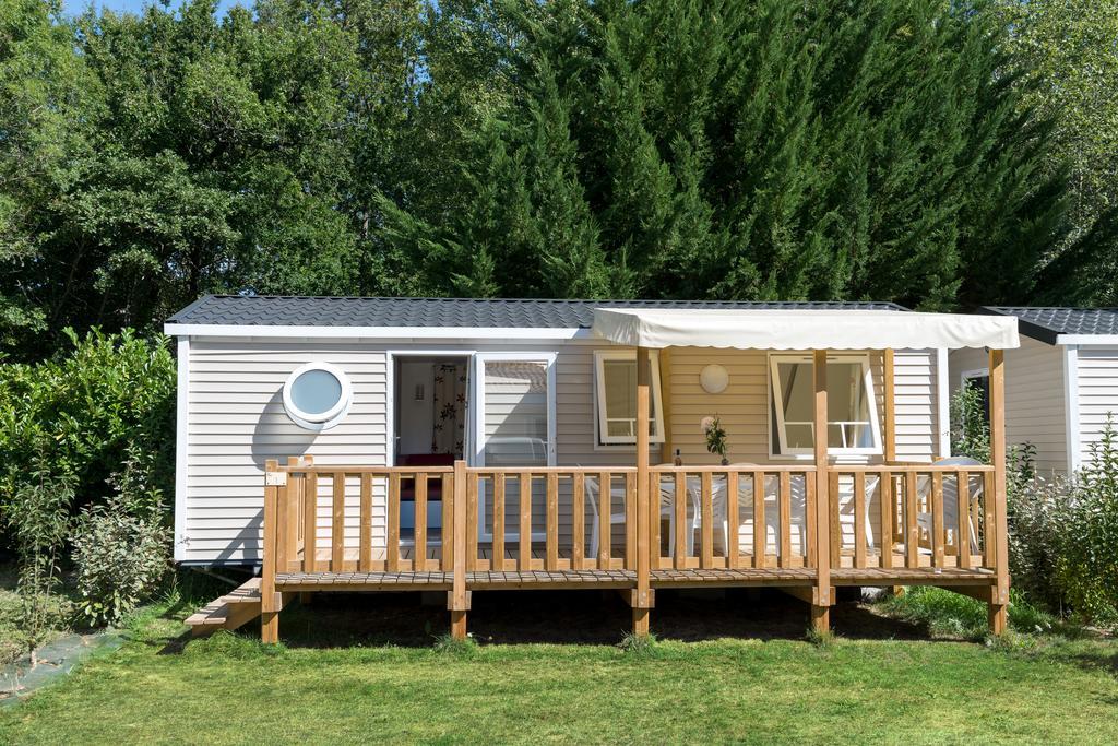 Camping Les Chèvrefeuilles Royan Extérieur photo